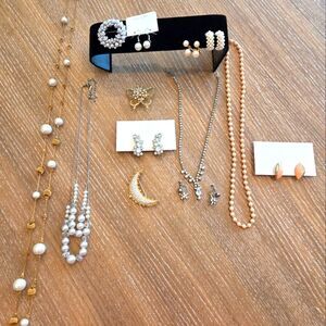 Vintage Sparkly Costume Jewelry Bundle 13 Pieces